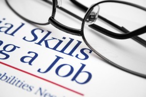 world's best resume summary responsibilities or accomplishments?